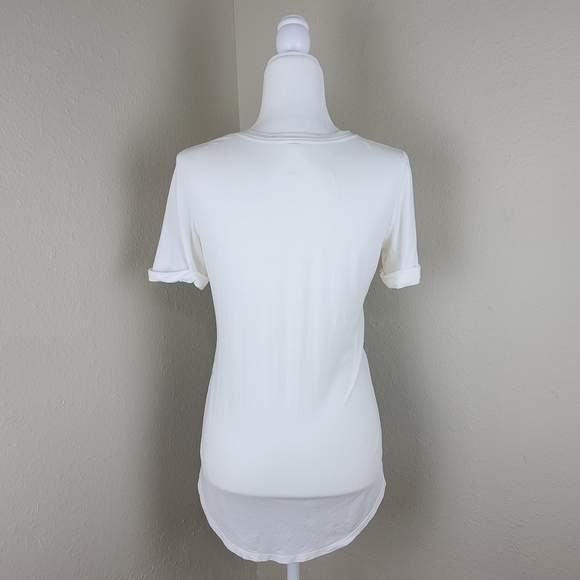 Lululemon high low t-shirt Size 4 white and green cactus short sleeve v-neckline - Picture 3 of 12